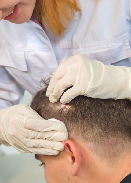 ما هي التجهيزات المهمة قبل زراعة الشعر بتقنية قلم سفير في تركيا